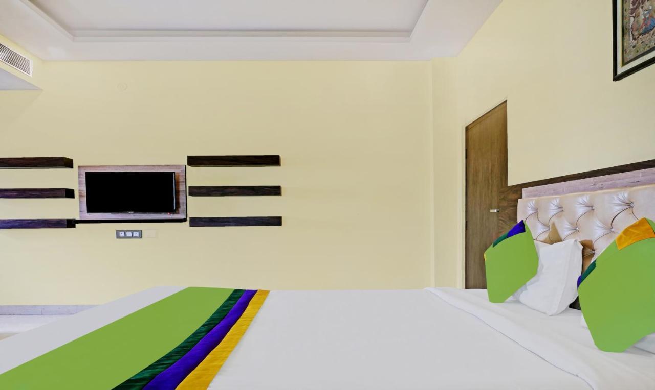 Treebo Trend Gupta Inn Varanasi Luaran gambar