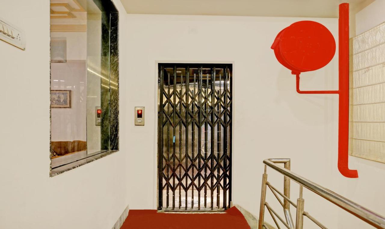Treebo Trend Gupta Inn Varanasi Luaran gambar