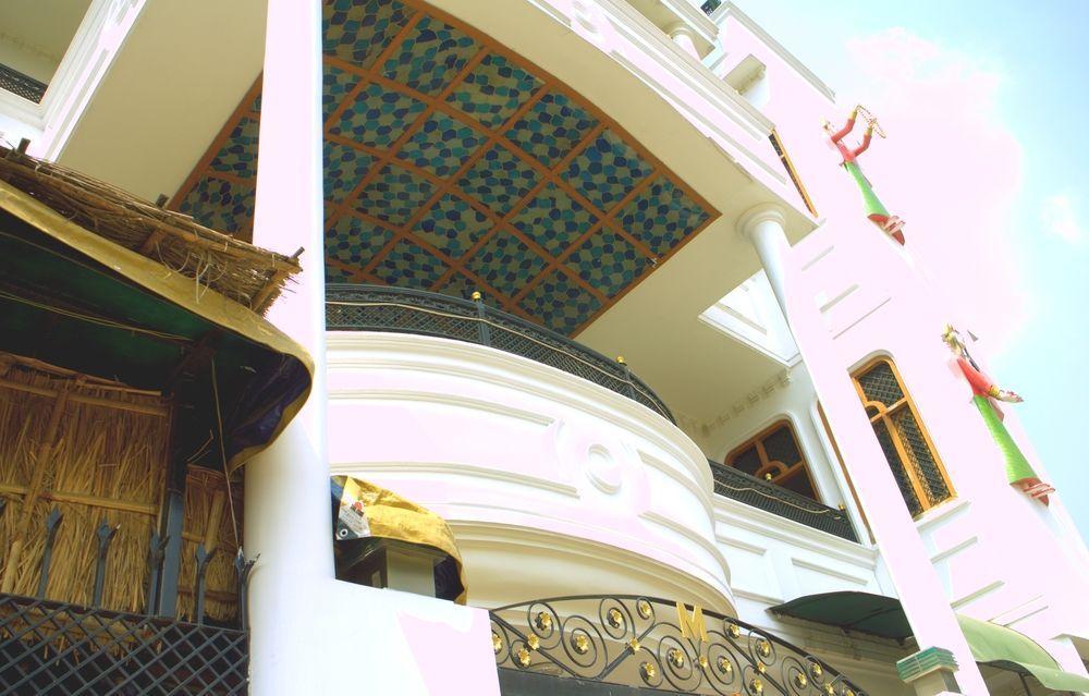 Treebo Trend Gupta Inn Varanasi Luaran gambar