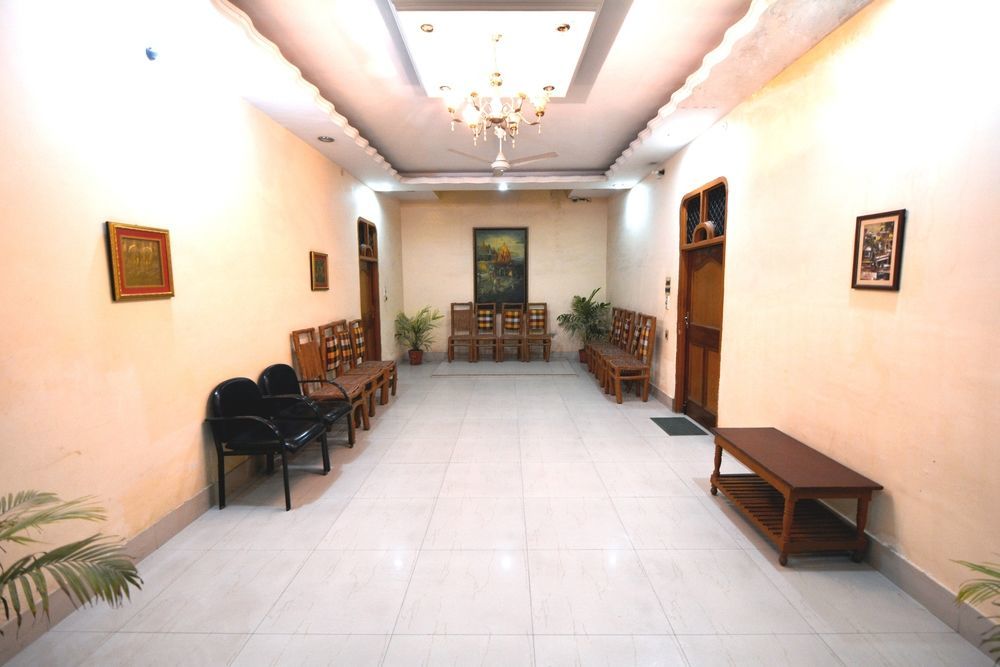Treebo Trend Gupta Inn Varanasi Luaran gambar